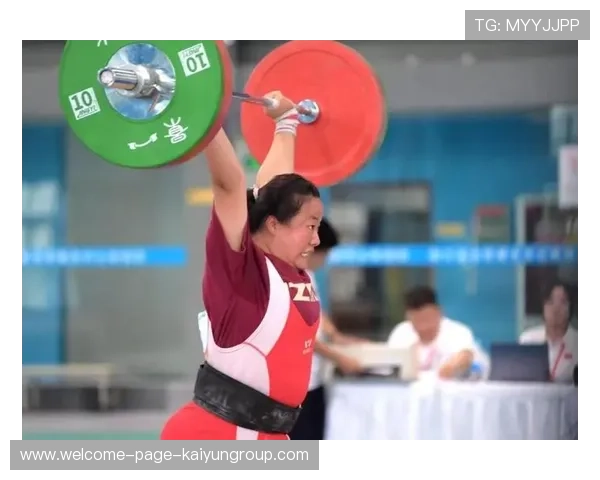 举重训练成青少年体能提升项目被学校采纳