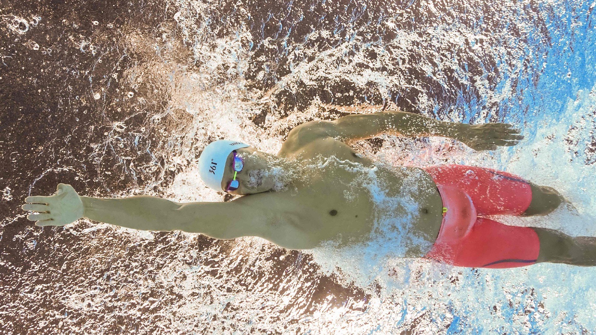 “亲子跑步新时代,牛仔3K亲子跑香港掀起运动热潮”